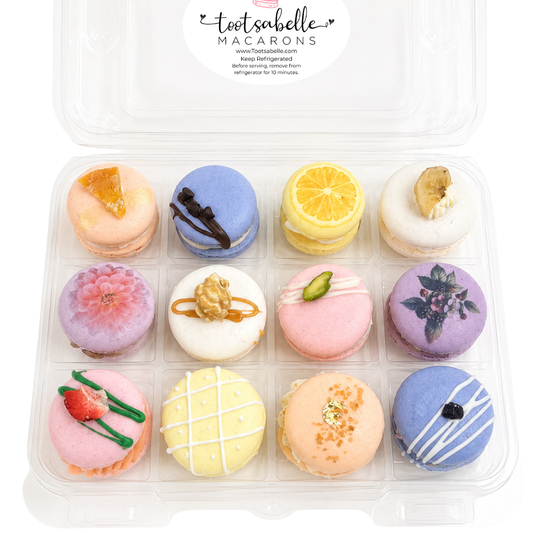 12 Macarons